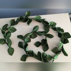 Felt Magnolia leaf garland, 6 ft